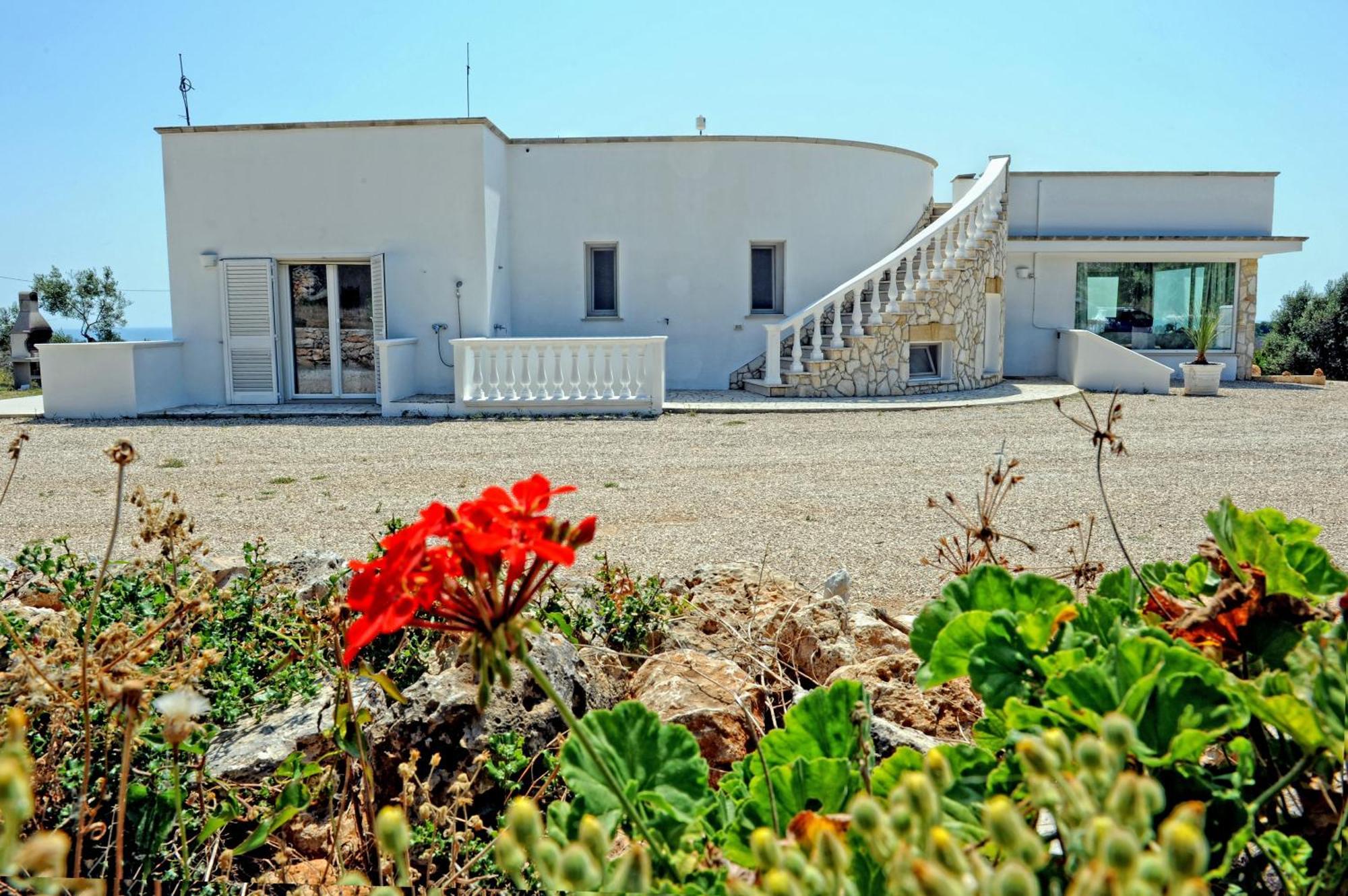 Villa Vanissia 莱乌卡 外观 照片